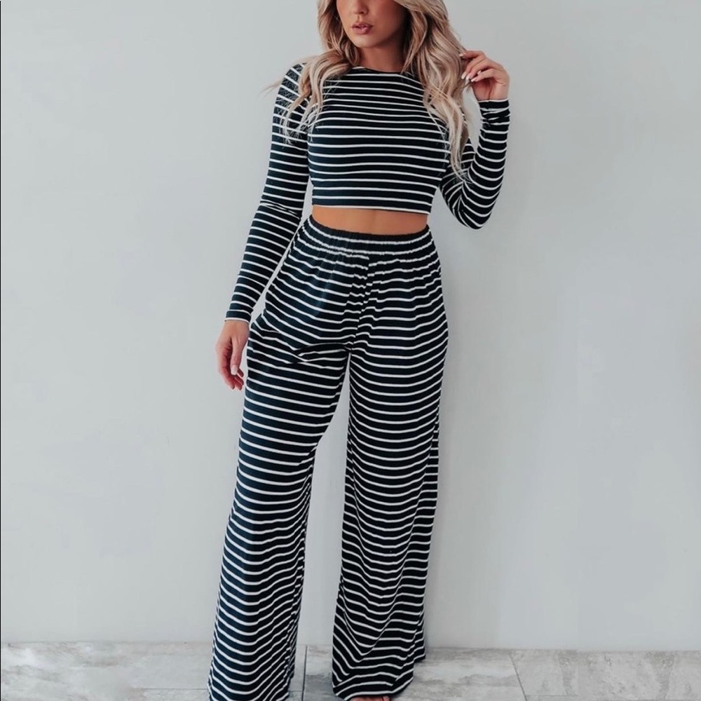 ShopHopes Striped Black and White Women's Dress